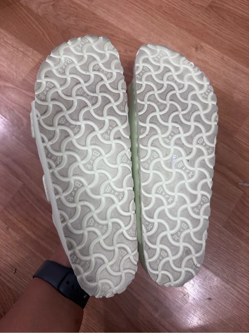 Birkenstock Arizona Essentials